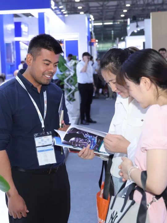 锦州尊龙新版人生就是博闪灼Inter Lubric China 2025：以手艺赋能工业，，，，，，以立异引领未来-新闻资讯-尊龙新版人生就是博润滑油