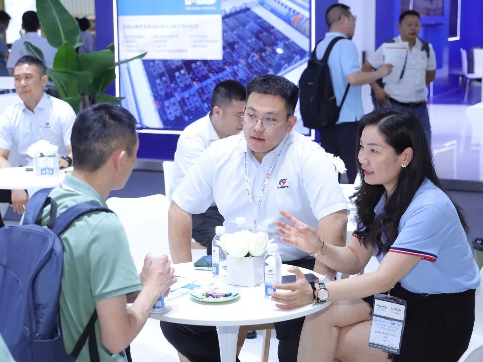 锦州尊龙新版人生就是博闪灼Inter Lubric China 2025：以手艺赋能工业，，，，，，以立异引领未来-新闻资讯-尊龙新版人生就是博润滑油